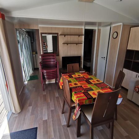 Camping Le Grand Verney 诺瓦拉瑟 外观 照片